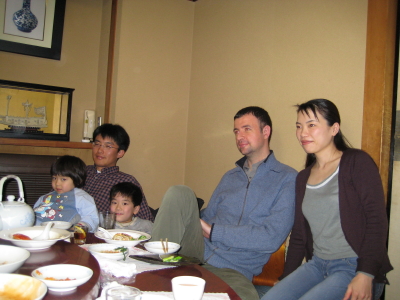 Le 8 avril -dans un restaurant chinois-